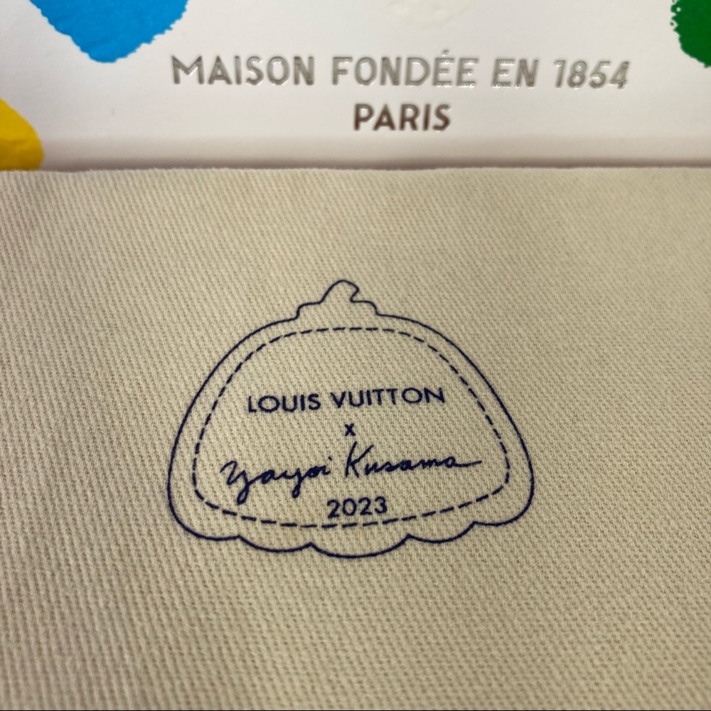 Louis Vuitton Yayoi Kusama - Picture 4 of 8